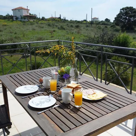 Villa Elegant In Evangelismos With Pool Garden Near Seabeach Methoni (Messenia)