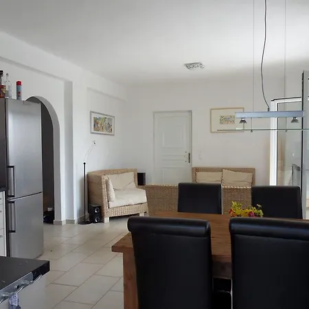 Elegant In Evangelismos With Pool Garden Near Seabeach Βίλα